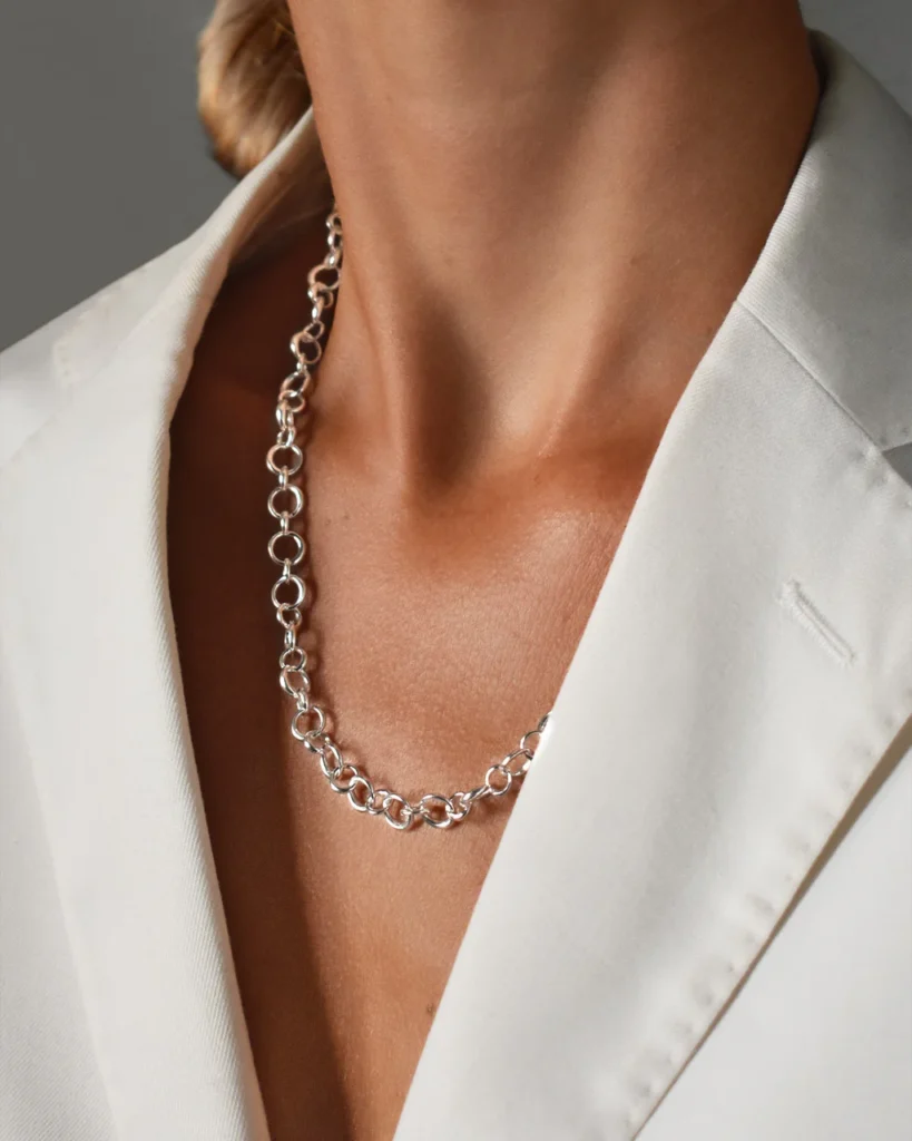 Les-Amis-drop-chain-necklace-03