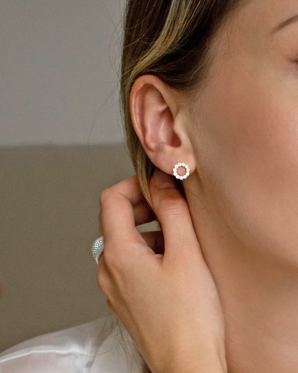 Bliss-studs-01