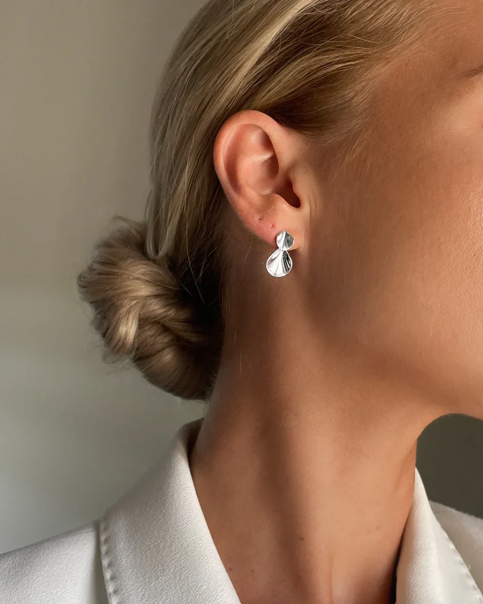 Hortensia-small-earrings-02