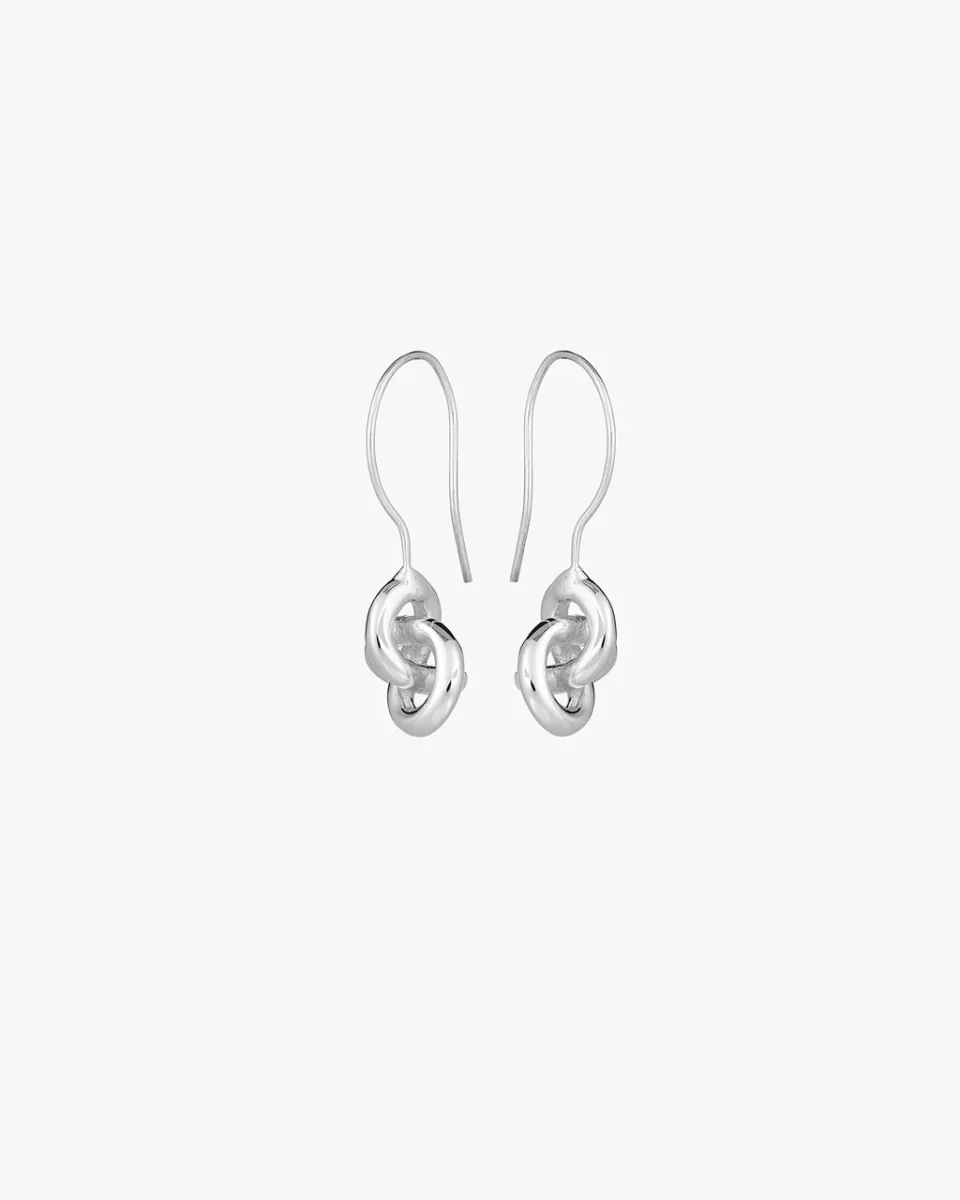 Le-Knot-earrings-short-01