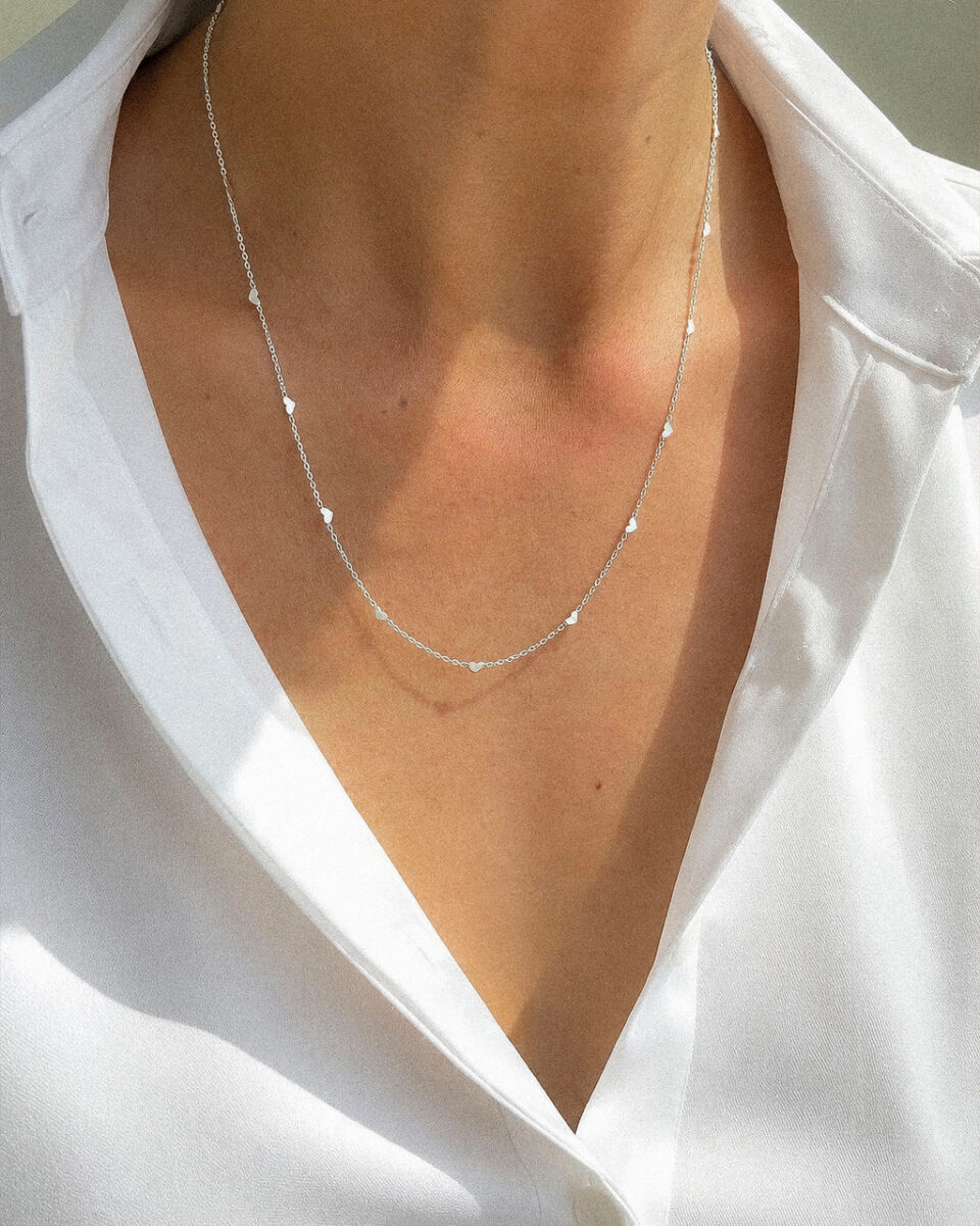Loving-Heart-drop-full-necklace-short-03